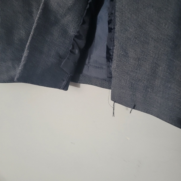 Signature by Larry Levine Lightweight Denim Midi Skirt - Picture 6 of 7